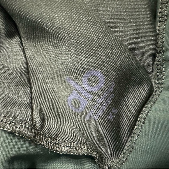 Alo Yoga Ripped Warrior Bra XS hunter green sports athletic athleisure yoga sexy - Picture 6 of 10